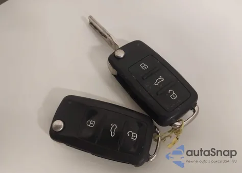 2014 Volkswagen Passat 1.8T S из США, поврежденный, VIN 1VWAT7A39EC065087